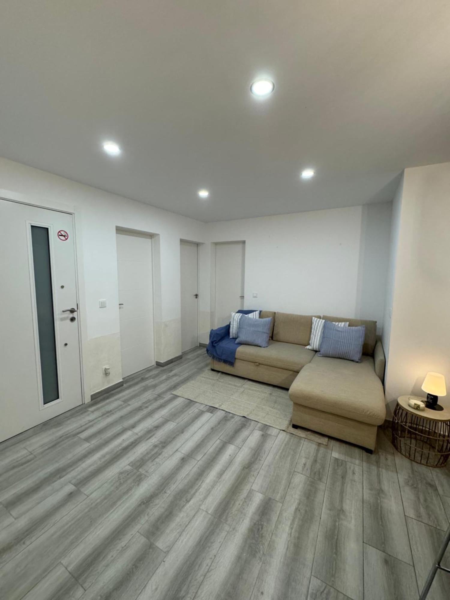 Lolitas Apartment ซานตาครูซ เด เตเนริเฟ ภายนอก รูปภาพ
